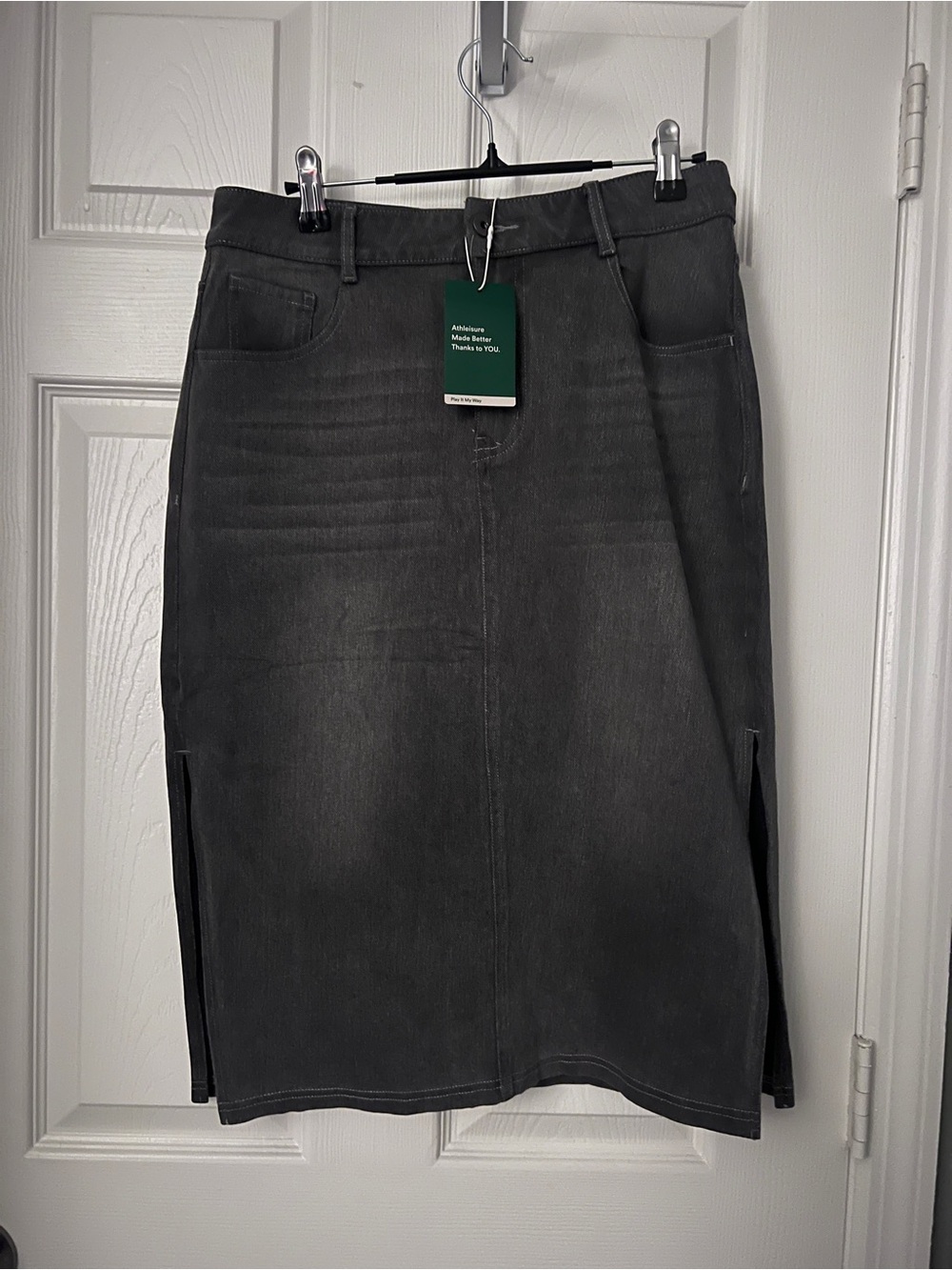 HALARA Charcoal Gray Midi Denim Skirt with Side Slits